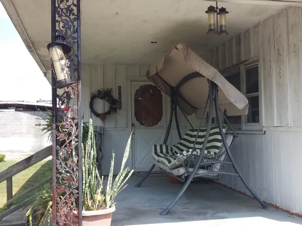 5766 Green Acres Dr, Archdale, NC 27263