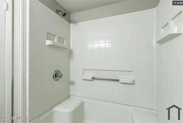 8781 Whispering Pines Dr — Photo 7