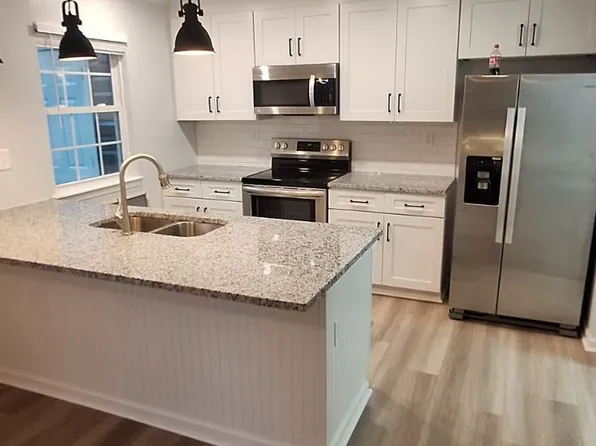 4622 Genoa Cir, Virginia Beach, VA