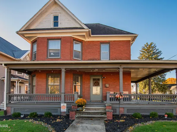 521 Washington Ave, Jersey Shore, PA 17740