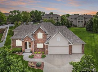 4973 S 176th Cir, Omaha, NE 68135