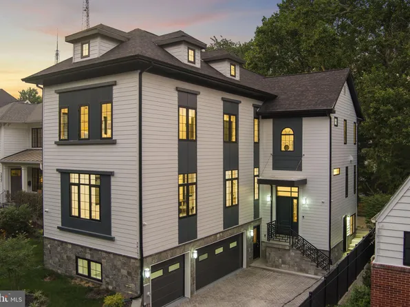 3819 Albemarle St NW, Washington, DC 20016