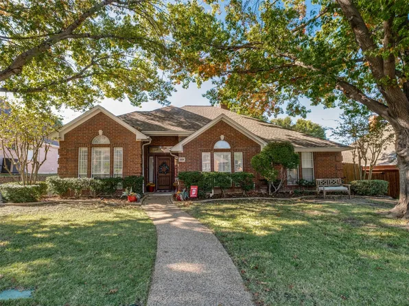 119 Allencrest Ln, Coppell, TX 75019