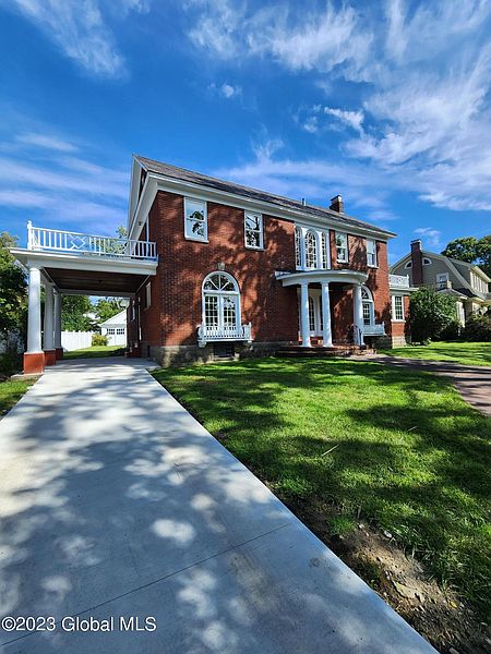 2nd image of 1716 Randolph Road