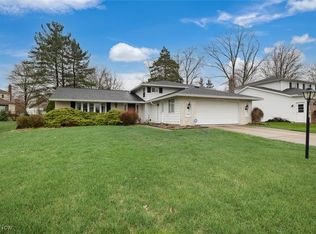 17485 Lexington Ln, Strongsville, OH