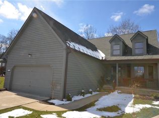 9079 Woodcrest Dr, Brecksville, OH