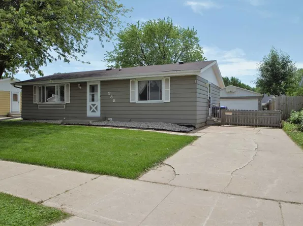338 W Bell St, Neenah, WI 54956