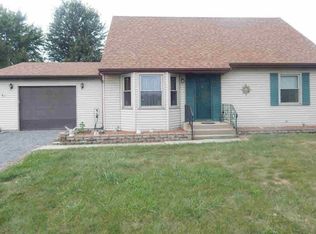 9715 Bay Creek Rd, Erie, MI 48133