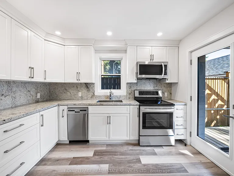 50 Arcadian Cir #2 — Photo 2