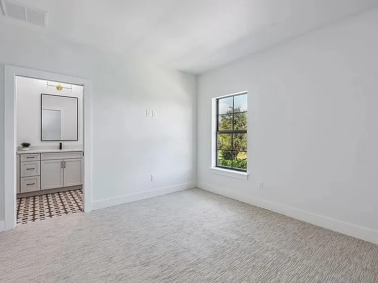 7968 Cordoba Pl — Photo 36