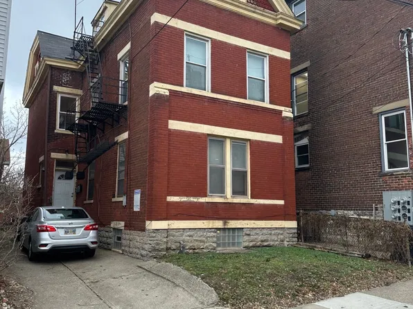 2391 Flora St #3, Cincinnati, OH 45219