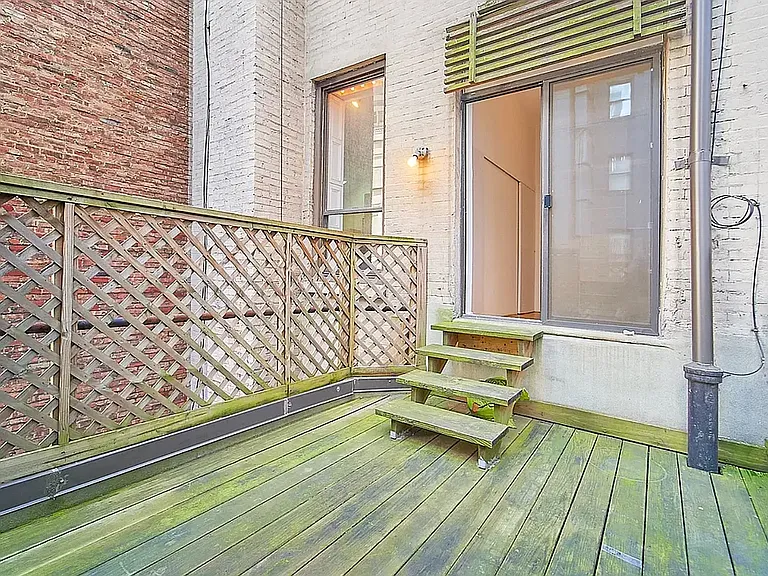 25 E 38th St #3R — Photo 8