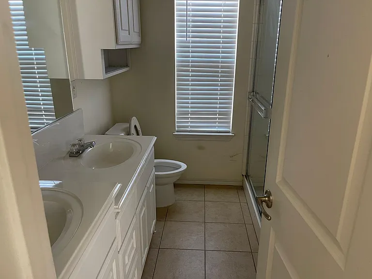 412 Windridge Dr — Photo 9