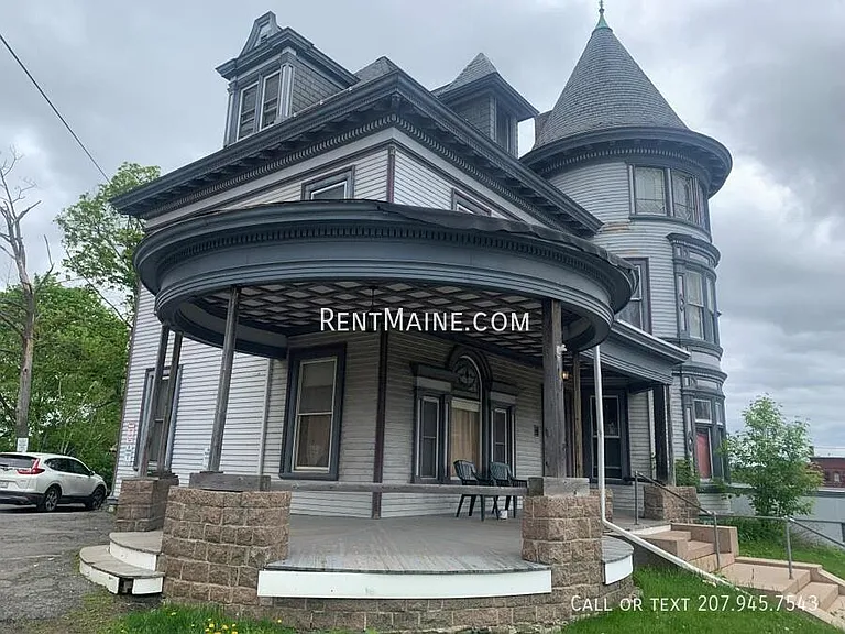 145 Union St #7 — Photo 8