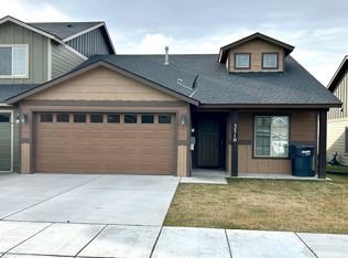 5710 Latah Ln, Pasco, WA 99301