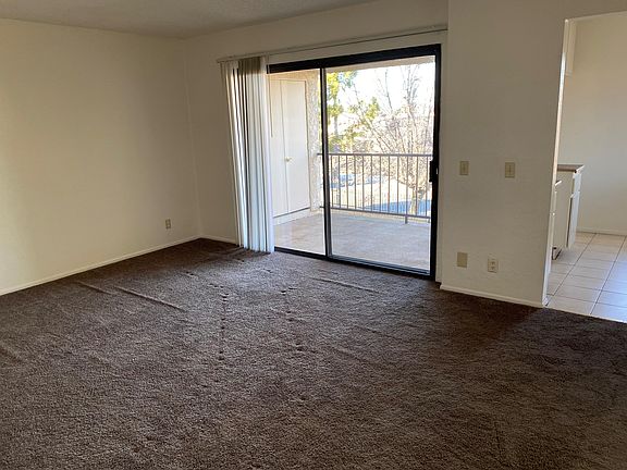 3rd image of 2554 Olive Dr APT 196