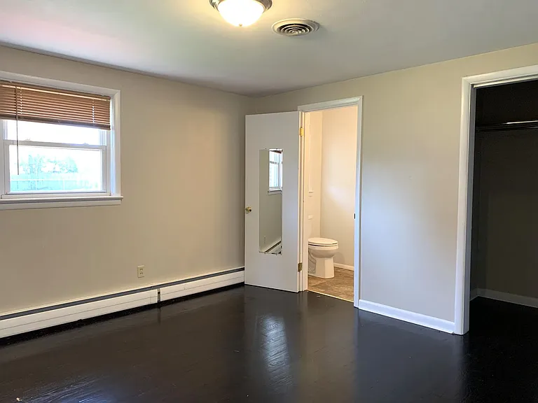 4136 Lincoln Way E — Photo 23