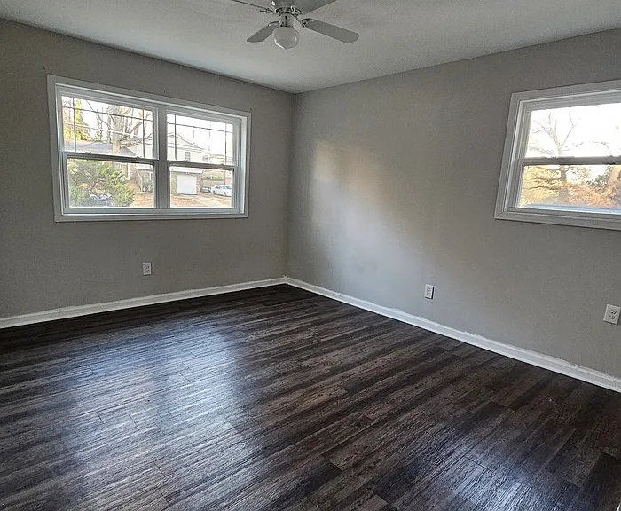 2325 Tarian Dr — Photo 14