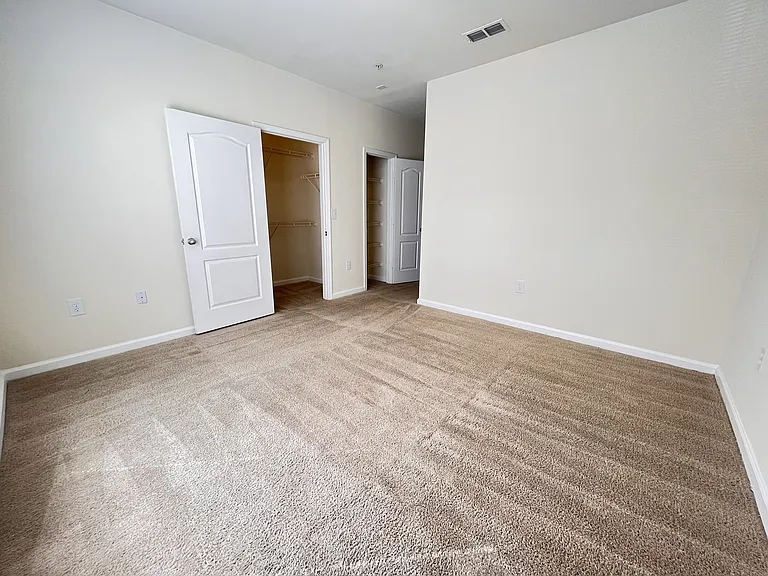 Wesley Kensington Apartments at Stonecrest — Photo 509
