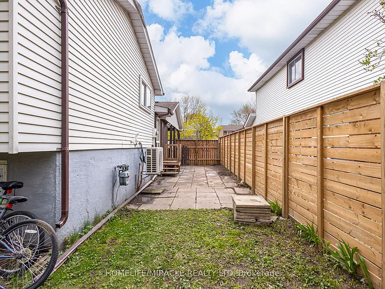 122 Ormond Dr — Photo 46