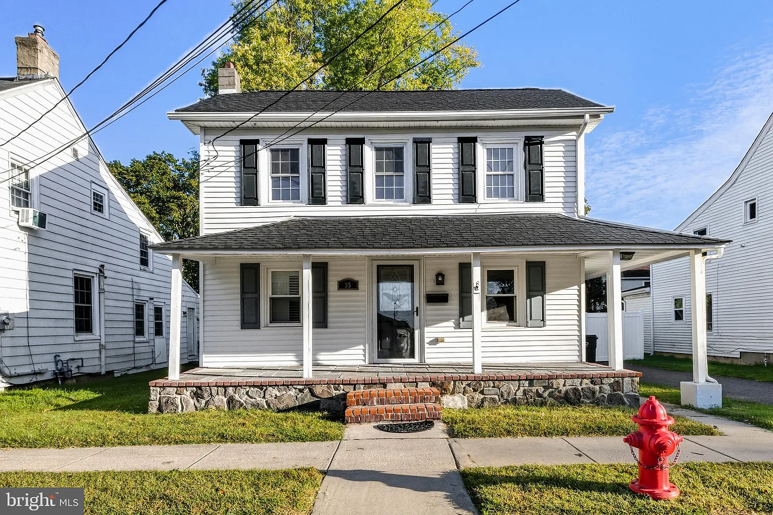 35 Green St photo 1