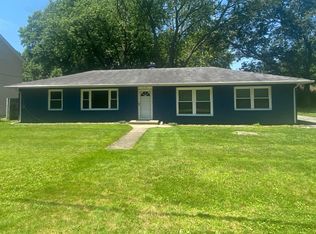 132-136 S Elgin Ave, Griffith, IN 46319