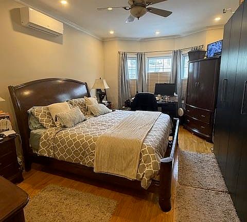 4th image of 413 21st St