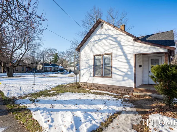 1651 Smith St, Muskegon, MI 49442