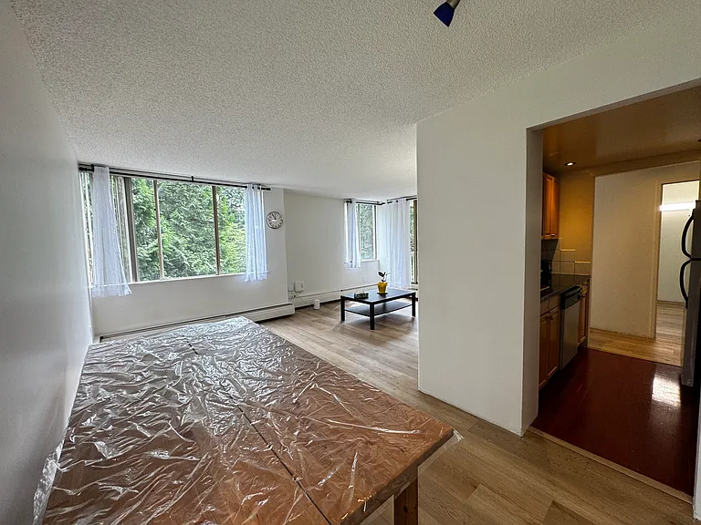 2008 Fullerton Ave #404 — Photo 10