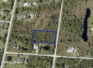 3150 Treadwell Ln, Malabar, FL 32950