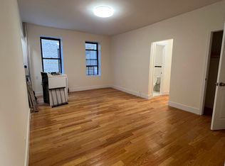3420 30th St #1A, Astoria, NY 11106