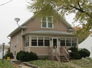 510 W Morris St, Morrison, IL 61270