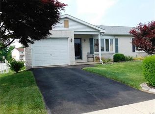 1102 Catherine Dr, Coplay, PA
