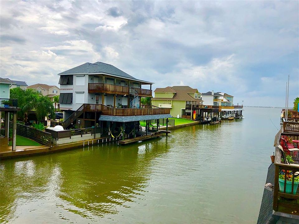 1st image of 515 Paradise Dr