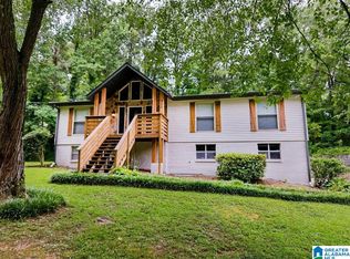 300 Pierson Dr, Trussville, AL 35173