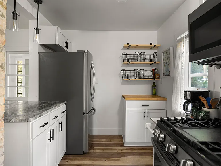 1420 Randolph St — Photo 38
