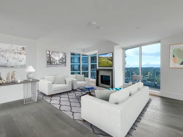 1501 Foster St #1401, White Rock, BC V4B 5L8