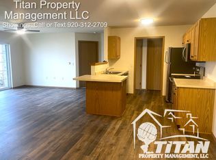 5 E Waukau Ave UNIT A, Oshkosh, WI 54902