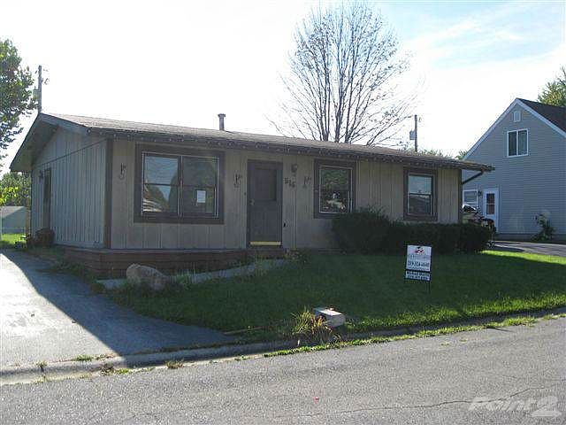 516 Salt Creek Court, Valparaiso,IN 46385 001