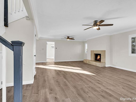 3rd image of 166 Cottonpatch Way