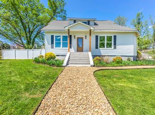 1923 Wells Dr, Powell, TN 37849