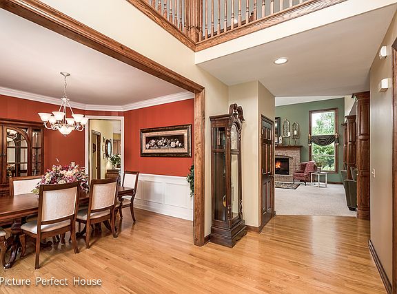 5th image of 412 Heatherwood Dr