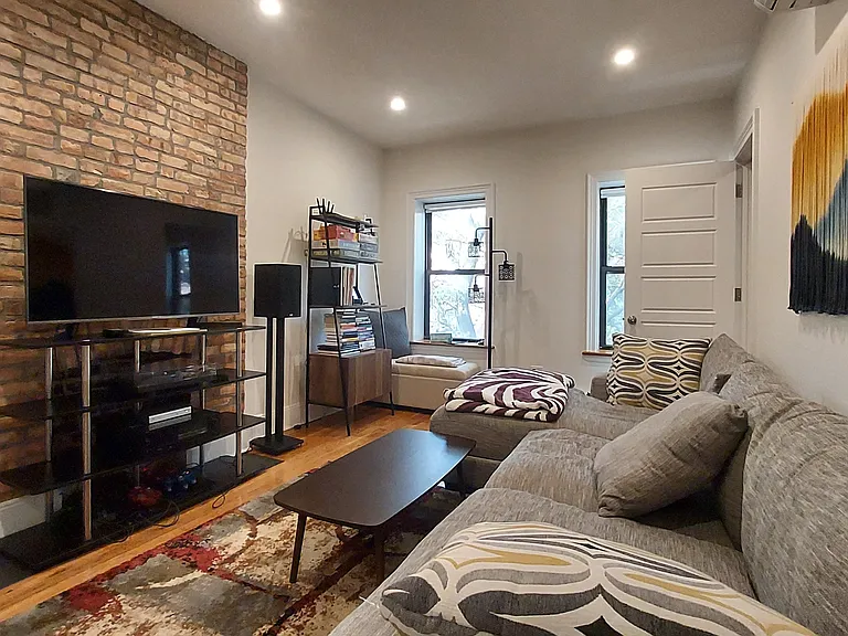 456 Bergen St #3 — Photo 4