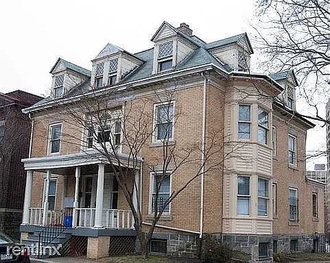 3rd image of 3510 Lancaster Ave #5