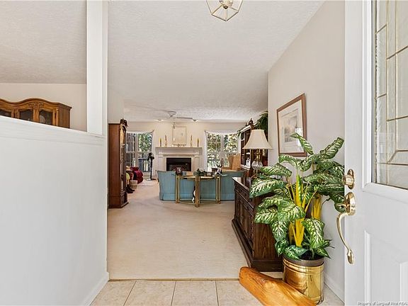 4th image of 8508 Governors Ln