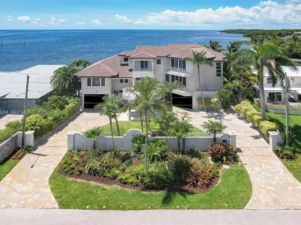 750 Lugo Ave, Coral Gables, FL 33156