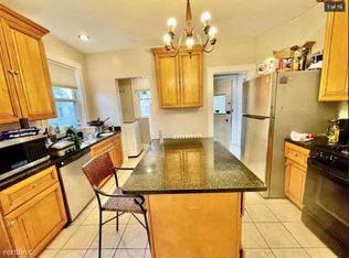 39 Cherokee St, Boston, MA 02120