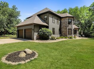 3122 Alder Ln, Saint Cloud, MN 56301