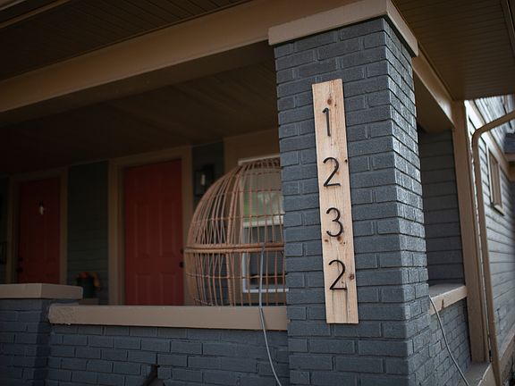 3rd image of 1232 N Lasalle St #1232