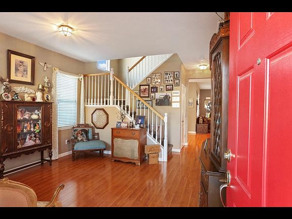 3rd image of 2394 Tea Rose St